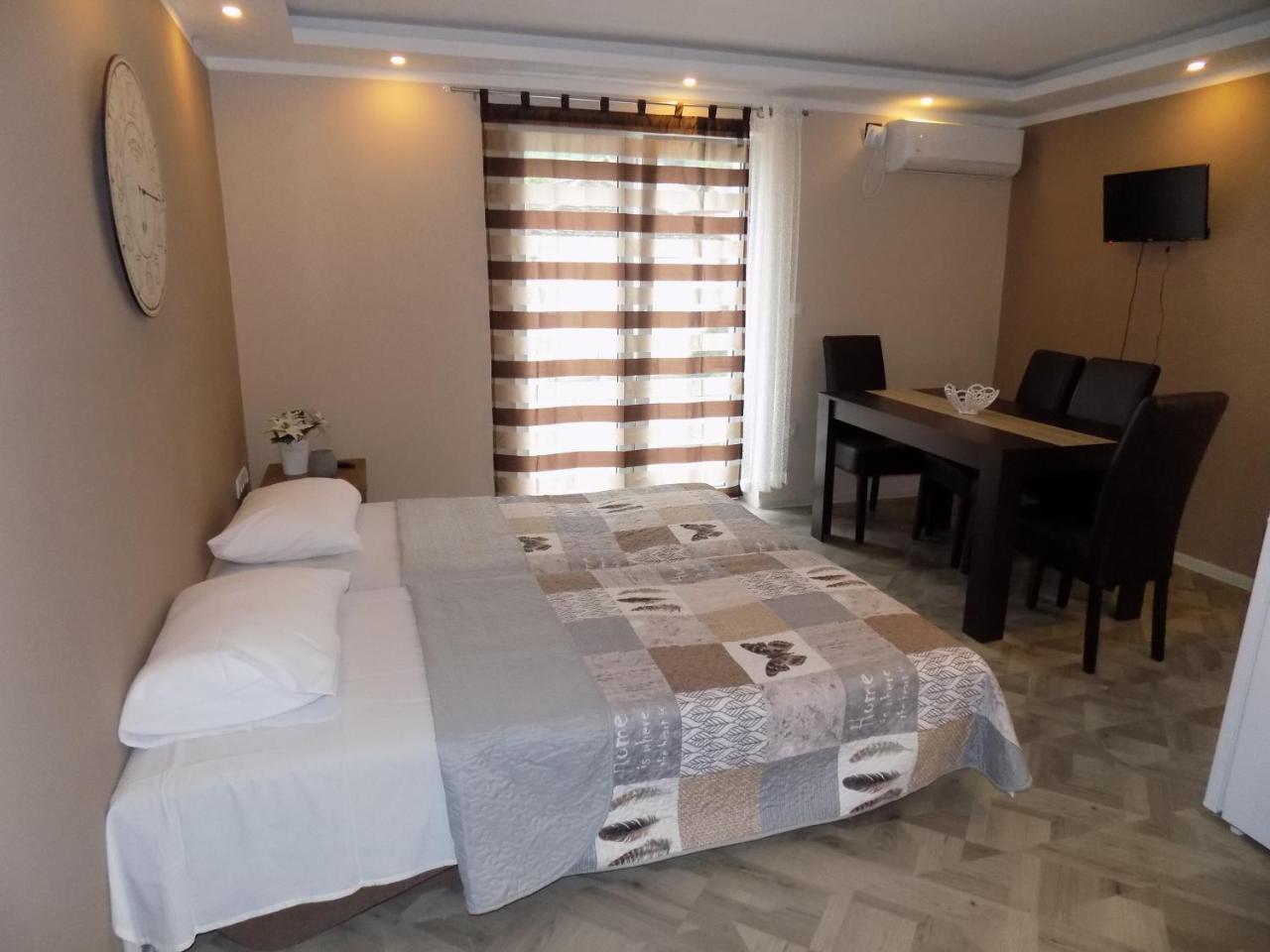 Apartman Bogic Golubac Esterno foto