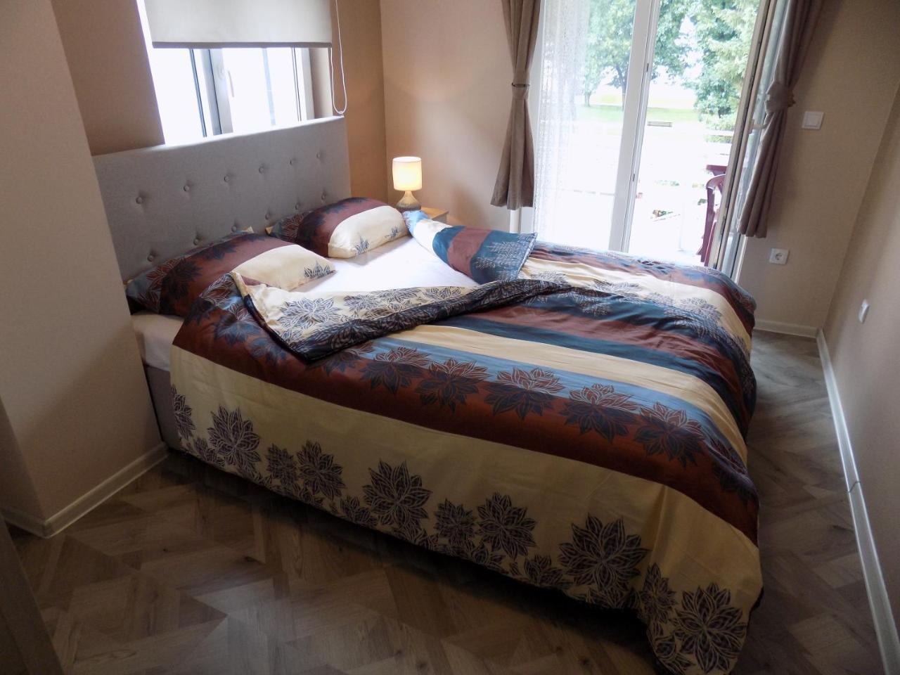 Apartman Bogic Golubac Esterno foto