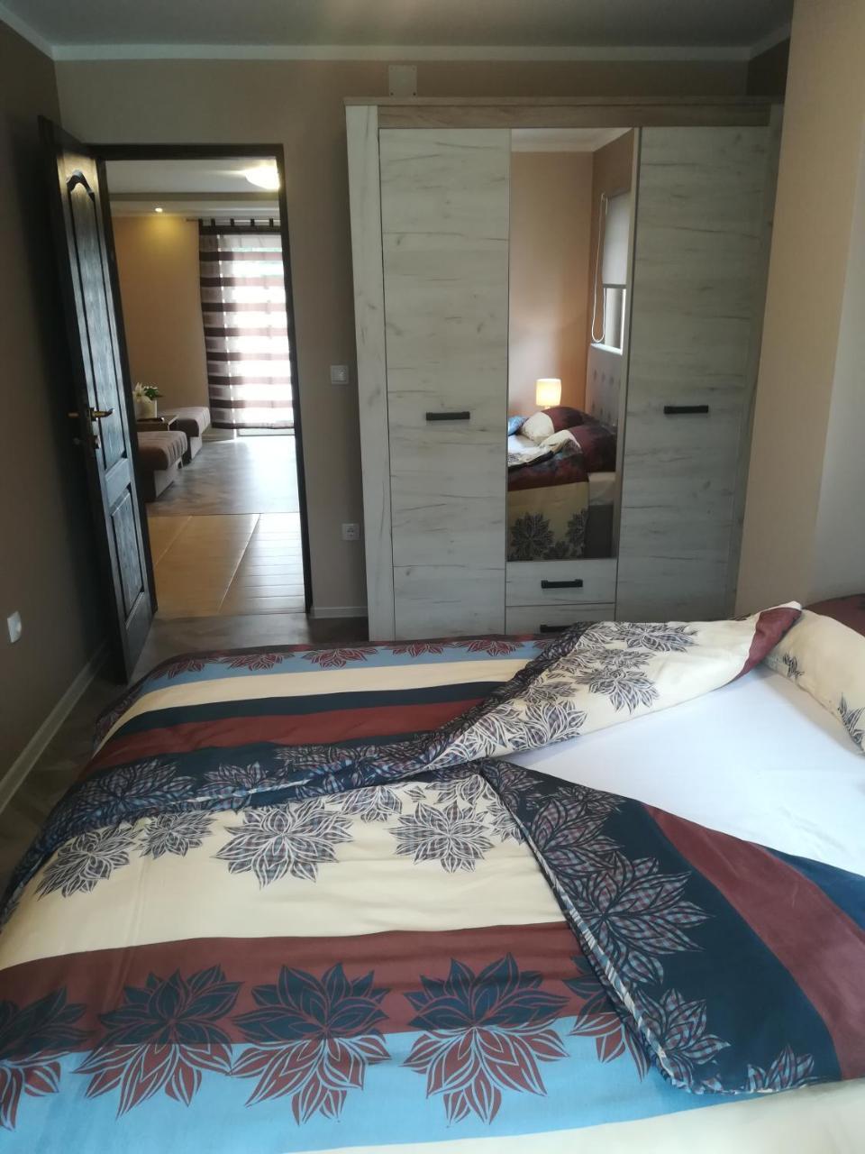 Apartman Bogic Golubac Esterno foto